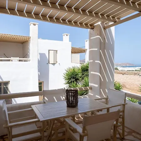 1 Bedroom Cycladic House Naousa For 3 - Small דירה